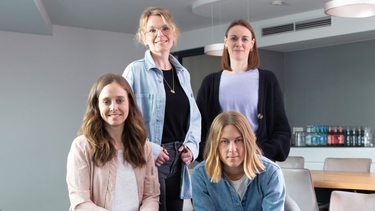 segmenta erweitert Führungskreis