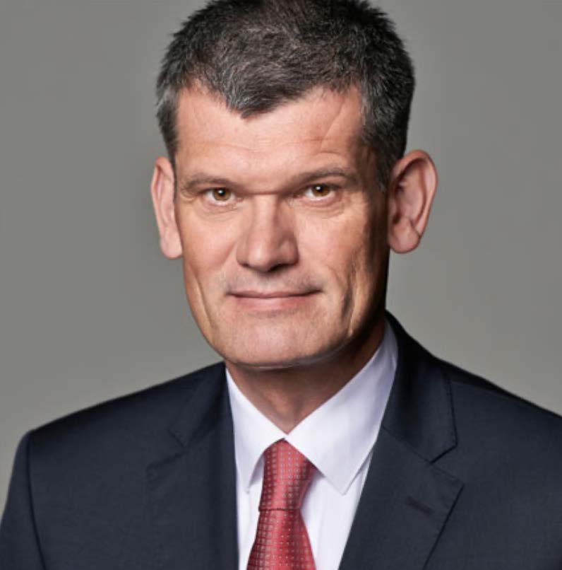 <strong>Dr. Marc d’Avoine</strong>