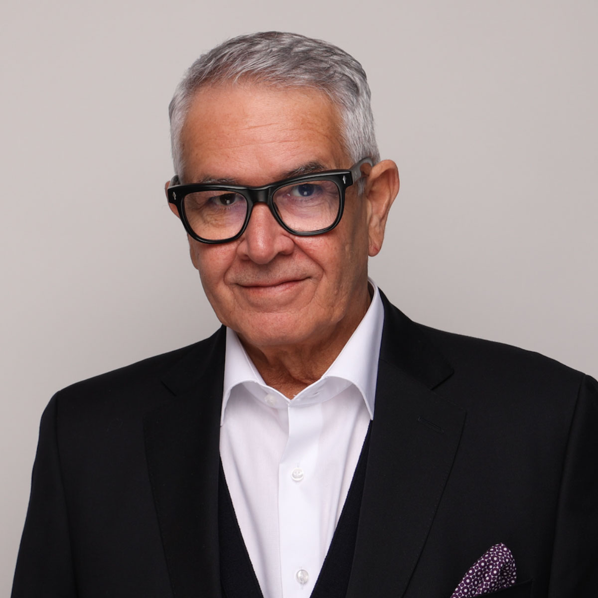 <strong><strong>Zoja Paskaljevic</strong></strong>