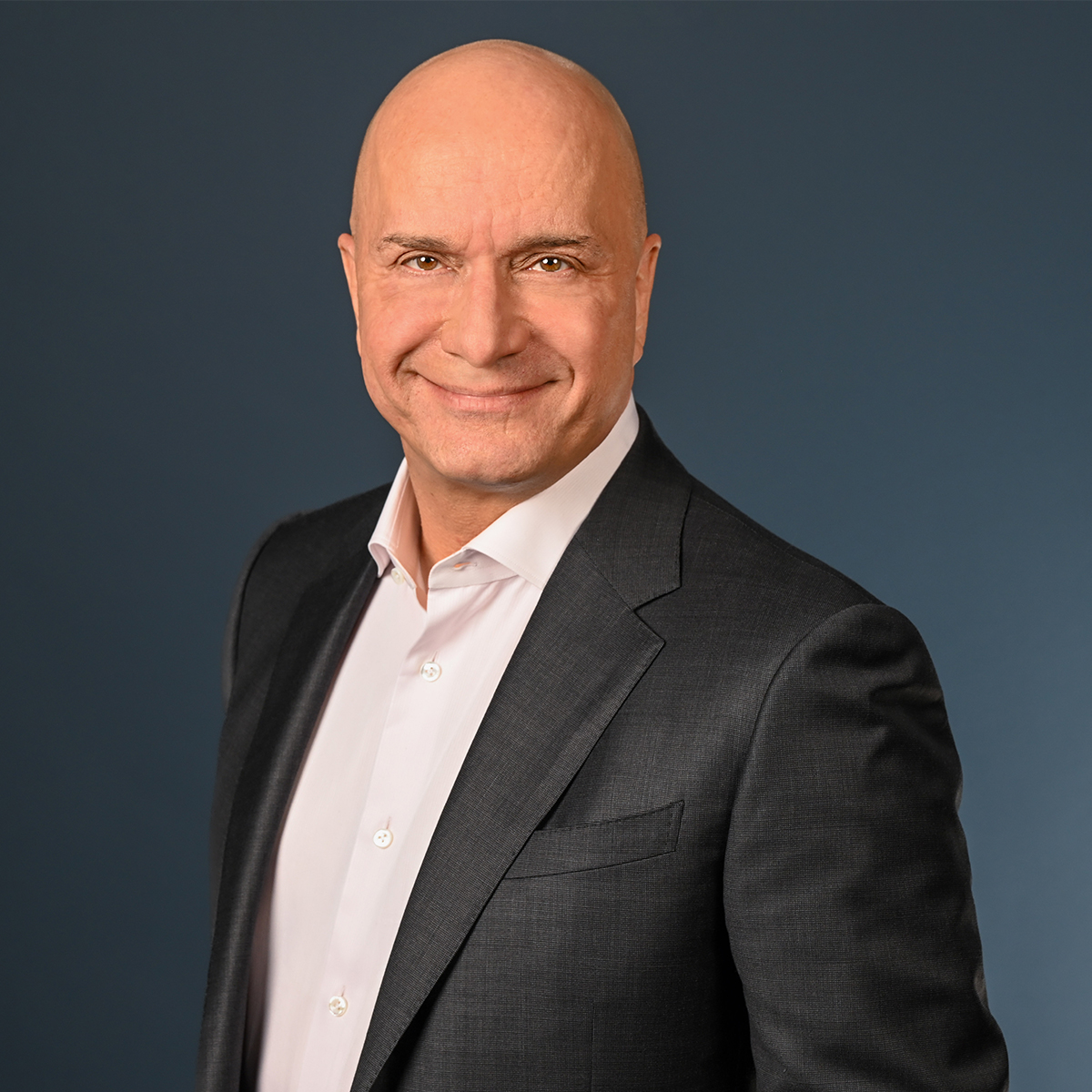 <strong>Oliver Rosentha</strong>l