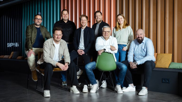 Gründer Tobias Bartenbach verbreitert operative Agenturführung