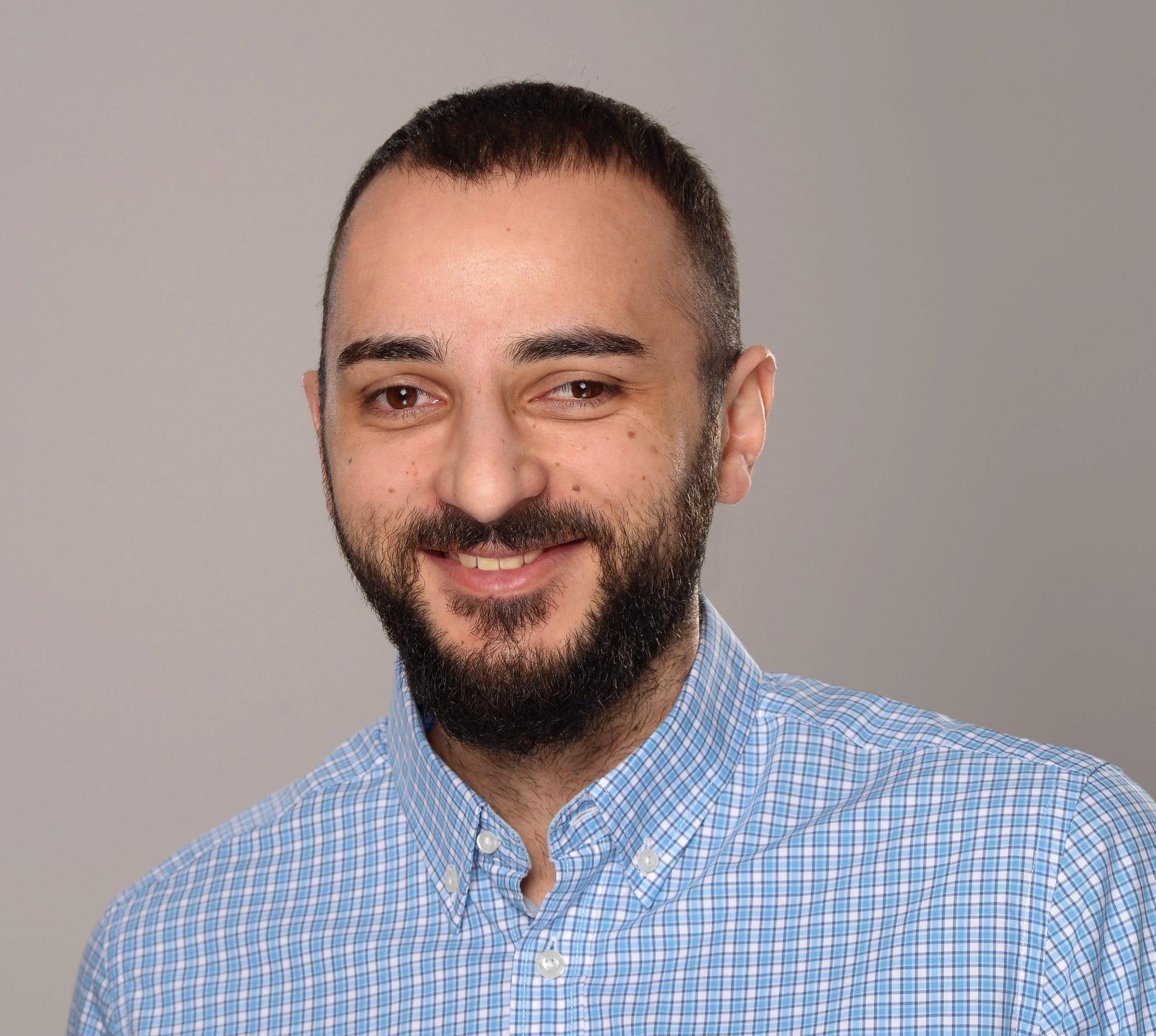<strong>Adem Ülker</strong>