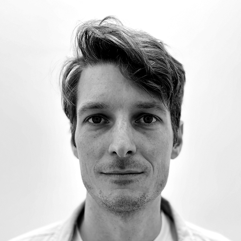 <strong>Maximilian Weigl</strong>