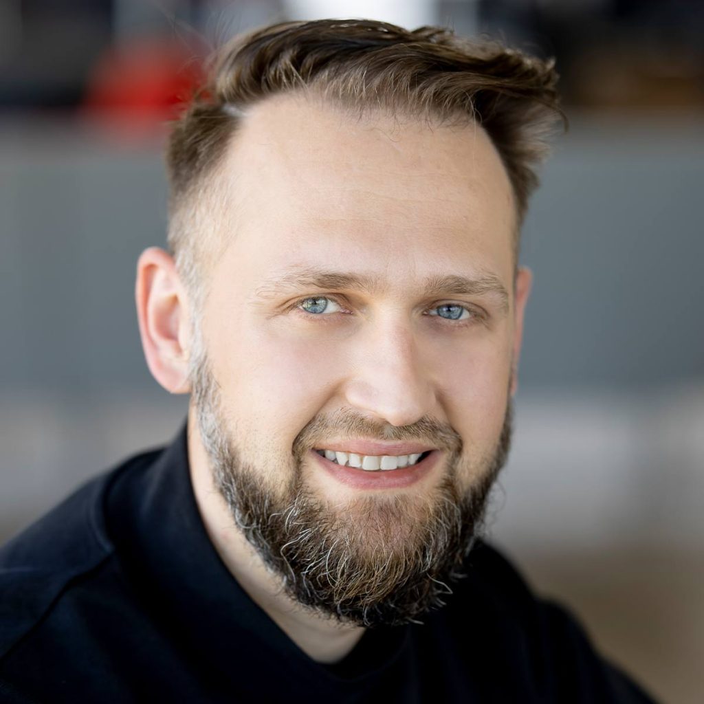 gwa-martech-jury-lisa