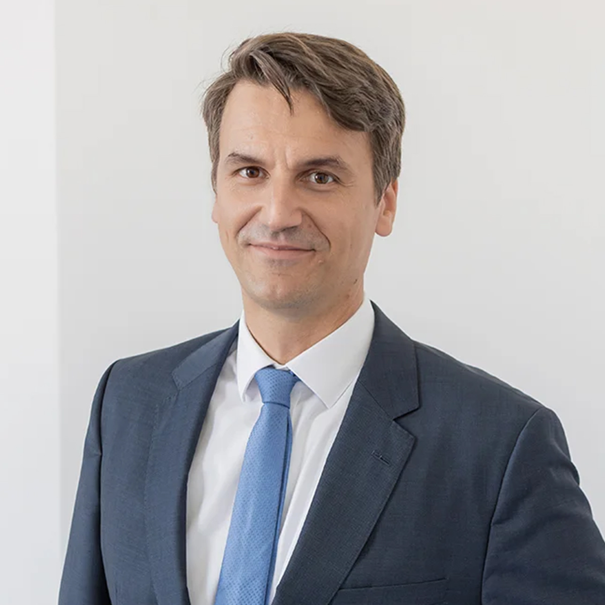 <strong>Dr. Sebastian Engels</strong>